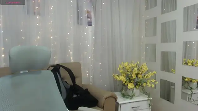 lizzaxs online show from 21, 3, 2025