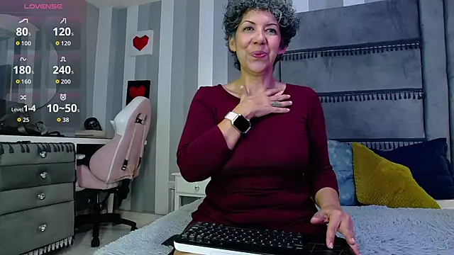 Julianewell online show from 20, 2, 2026