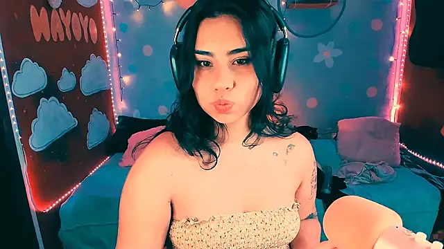 kiki cavilll online show from 13, 11, 2025