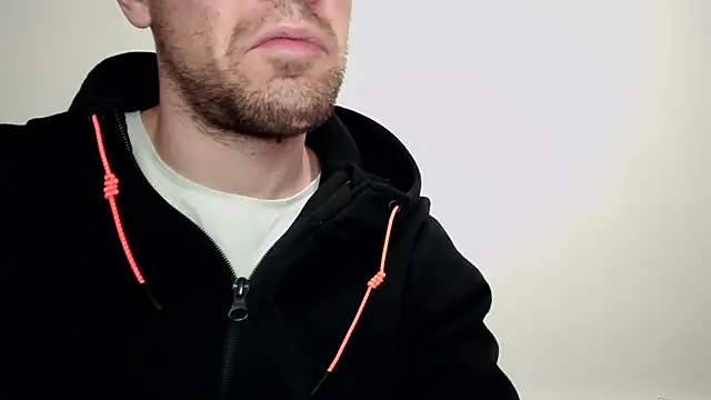 Snapshot of mikealcorleone chatting on 2, 3, 2025 mikealcorleone online show from 2, 3, 2025