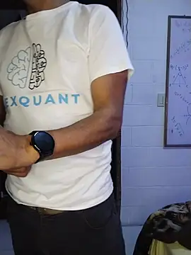 Snapshot of Professor_Leo_ chatting on 26, 10, 2025 Professor Leo online show from 26, 10, 2025