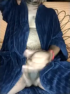 Snapshot of Professor_Leo_ chatting on 13, 11, 2025 Professor Leo online show from 13, 11, 2025