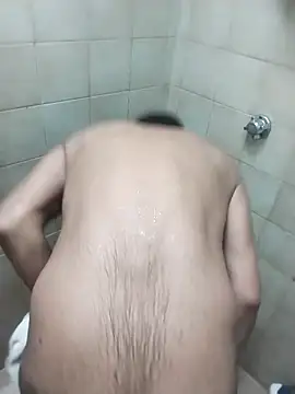 Snapshot of Professor_Leo_ chatting on 28, 11, 2025 Professor Leo online show from 28, 11, 2025