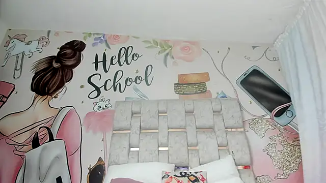 KOURTNEY-- online show from 25, 1, 2025