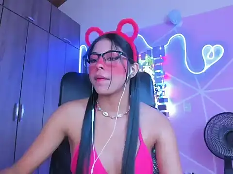  ALLYSON18  online show from 19, 1, 2025