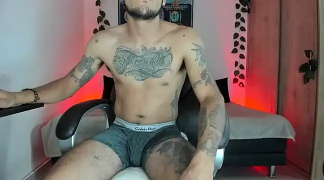 Snapshot of mikee_scooth chatting on 3, 3, 2025 mikee scooth online show from 3, 3, 2025