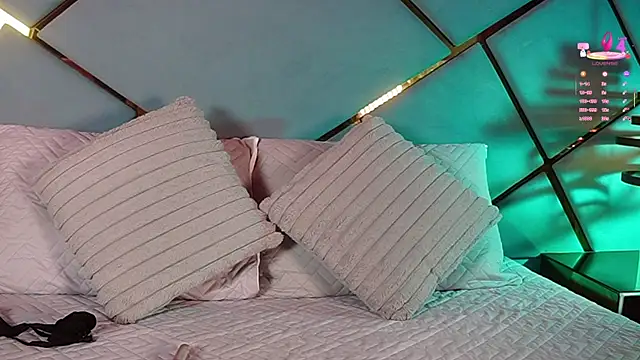 ammy durand online show from 24, 11, 2025