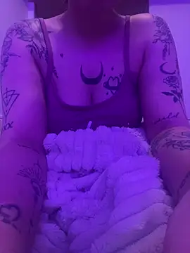 queenlo xxx online show from 25, 12, 2024