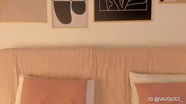 Snapshot of Heyloreley chatting on 8, 11, 2025 Heyloreley online show from 8, 11, 2025