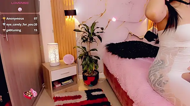 BrendaSquirtx online show from 8, 1, 2025