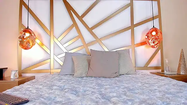 Lia Copper online show from 27, 1, 2025