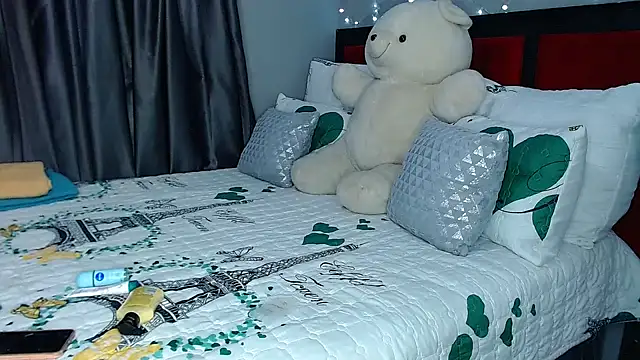 MissBigNipples online show from 25, 1, 2025