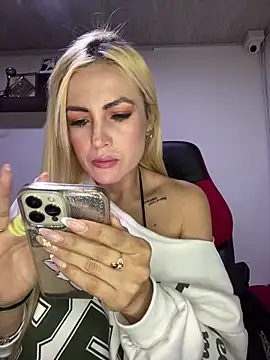 alicev kitty online show from 25, 10, 2025