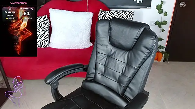 Carolaine69  online show from 20, 10, 2025