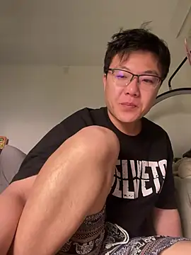 YoY-man online show from 2, 2, 2025