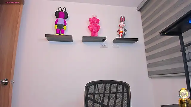 Gangster Girl online show from 24, 3, 2026