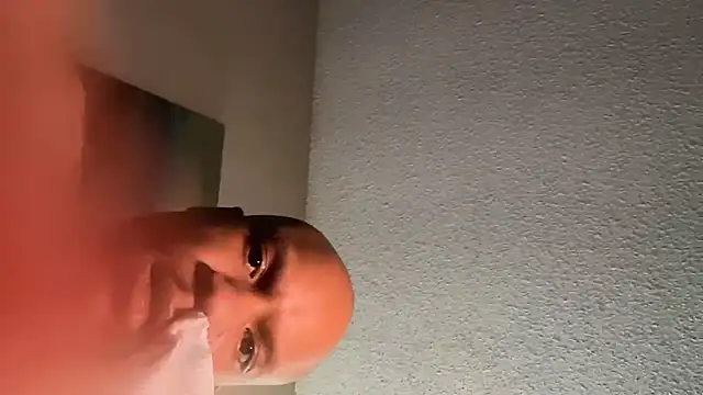 Snapshot of SexxyreddMale chatting on 22, 1, 2025 SexxyreddMale online show from 22, 1, 2025