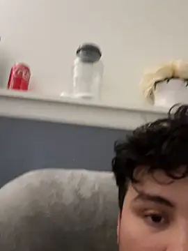 Snapshot of elperrinHN chatting on 19, 2, 2025 elperrinHN online show from 19, 2, 2025