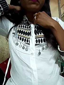 Snapshot of Simran-Simran chatting on 23, 12, 2024 Simran-Simran online show from 23, 12, 2024