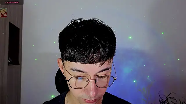 Snapshot of cameron_cum chatting on 15, 10, 2025 cameron cum online show from 15, 10, 2025