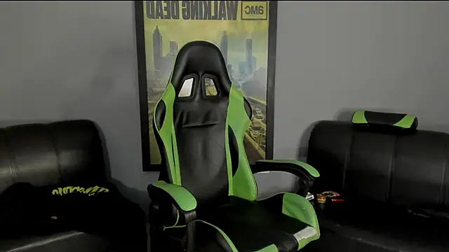 Snapshot of jamesinked_ chatting on 21, 12, 2024 jamesinked online show from 21, 12, 2024