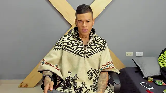 Snapshot of jamesinked_ chatting on 23, 12, 2024 jamesinked online show from 23, 12, 2024