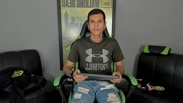 Snapshot of jamesinked_ chatting on 11, 2, 2025 jamesinked online show from 11, 2, 2025