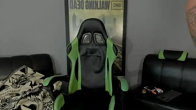 Snapshot of jamesinked_ chatting on 18, 2, 2025 jamesinked online show from 18, 2, 2025