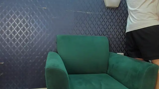 Snapshot of jamesinked_ chatting on 6, 10, 2025 jamesinked online show from 6, 10, 2025