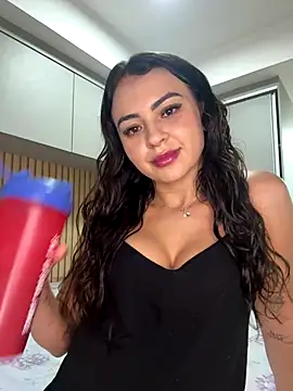 Snapshot of carol_amorim chatting on 7, 12, 2024 carol amorim online show from 7, 12, 2024