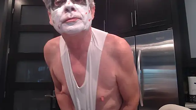 Snapshot of Toy-Daddy chatting on 30, 10, 2025 Toy-Daddy online show from 30, 10, 2025