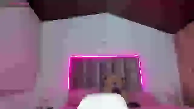 Snapshot of Melody_Ds chatting on 27, 12, 2024 Melody Ds online show from 27, 12, 2024