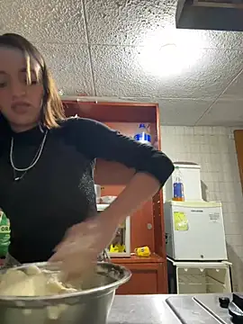 Snapshot of Melody_Ds chatting on 31, 12, 2024 Melody Ds online show from 31, 12, 2024