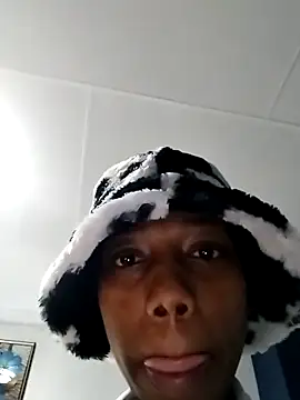 Snapshot of Sweet_nicole98 chatting on 16, 12, 2025 Sweet nicole98 online show from 16, 12, 2025