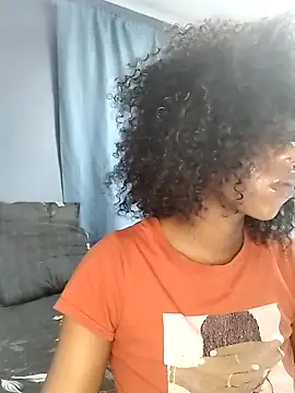 Snapshot of Sweet_nicole98 chatting on 20, 12, 2025 Sweet nicole98 online show from 20, 12, 2025