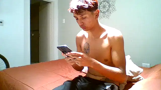 Snapshot of teendotados chatting on 16, 1, 2025 teendotados online show from 16, 1, 2025