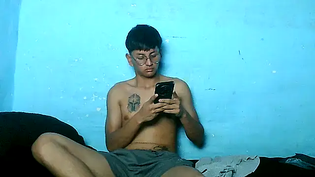 Snapshot of teendotados chatting on 17, 9, 2025 teendotados online show from 17, 9, 2025