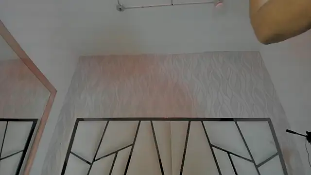 Snapshot of Victoriaa_millers chatting on 2, 11, 2025 Victoriaa millers online show from 2, 11, 2025