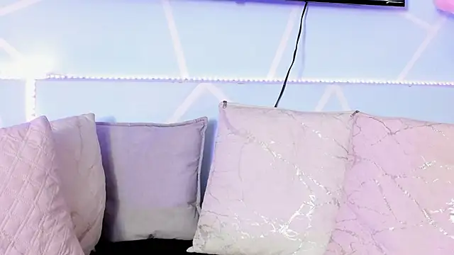 lila noa online show from 15, 11, 2025