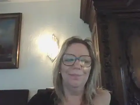 Silkesquirt online show from 6, 1, 2025