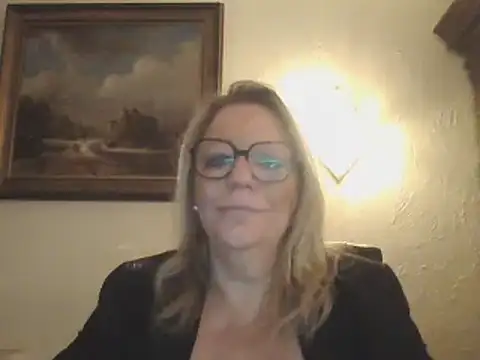 Silkesquirt online show from 13, 1, 2025