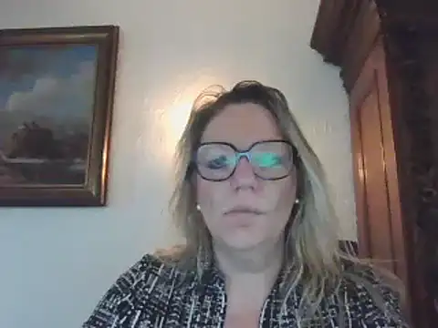 Silkesquirt online show from 24, 2, 2025