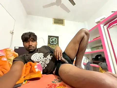 Snapshot of Lusty_guy714 chatting on 24, 11, 2025 Lusty guy714 online show from 24, 11, 2025