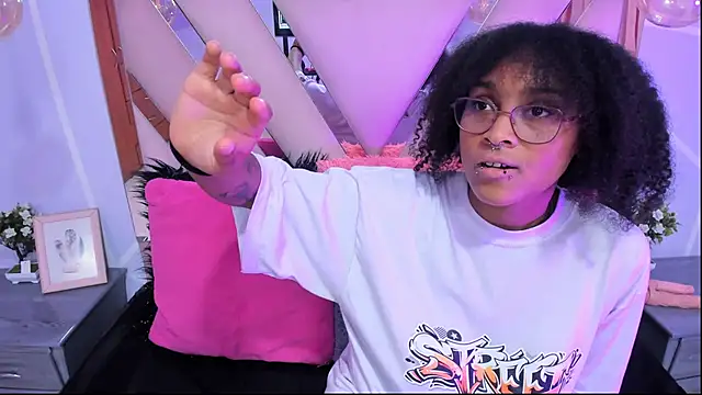 Elith noa online show from 19, 1, 2025