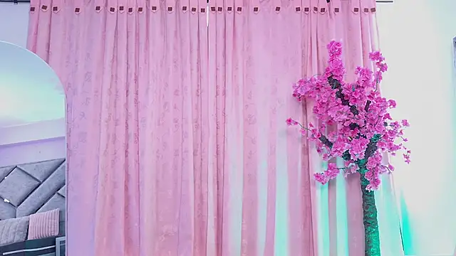 Elith noa online show from 8, 1, 2026