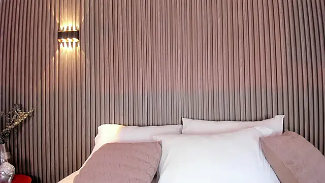 CaitlynCouper online show from 4, 3, 2026