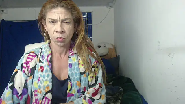 Antonella borja online show from 24, 10, 2025