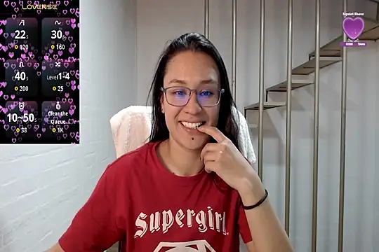 Snapshot of Jessie_Desire chatting on 11, 10, 2025 Jessie Desire online show from 11, 10, 2025