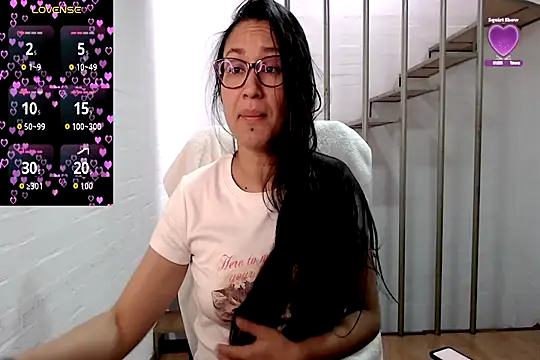 Snapshot of Jessie_Desire chatting on 18, 11, 2025 Jessie Desire online show from 18, 11, 2025