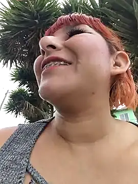 Snapshot of florecita9 chatting on 5, 11, 2025 florecita9 online show from 5, 11, 2025